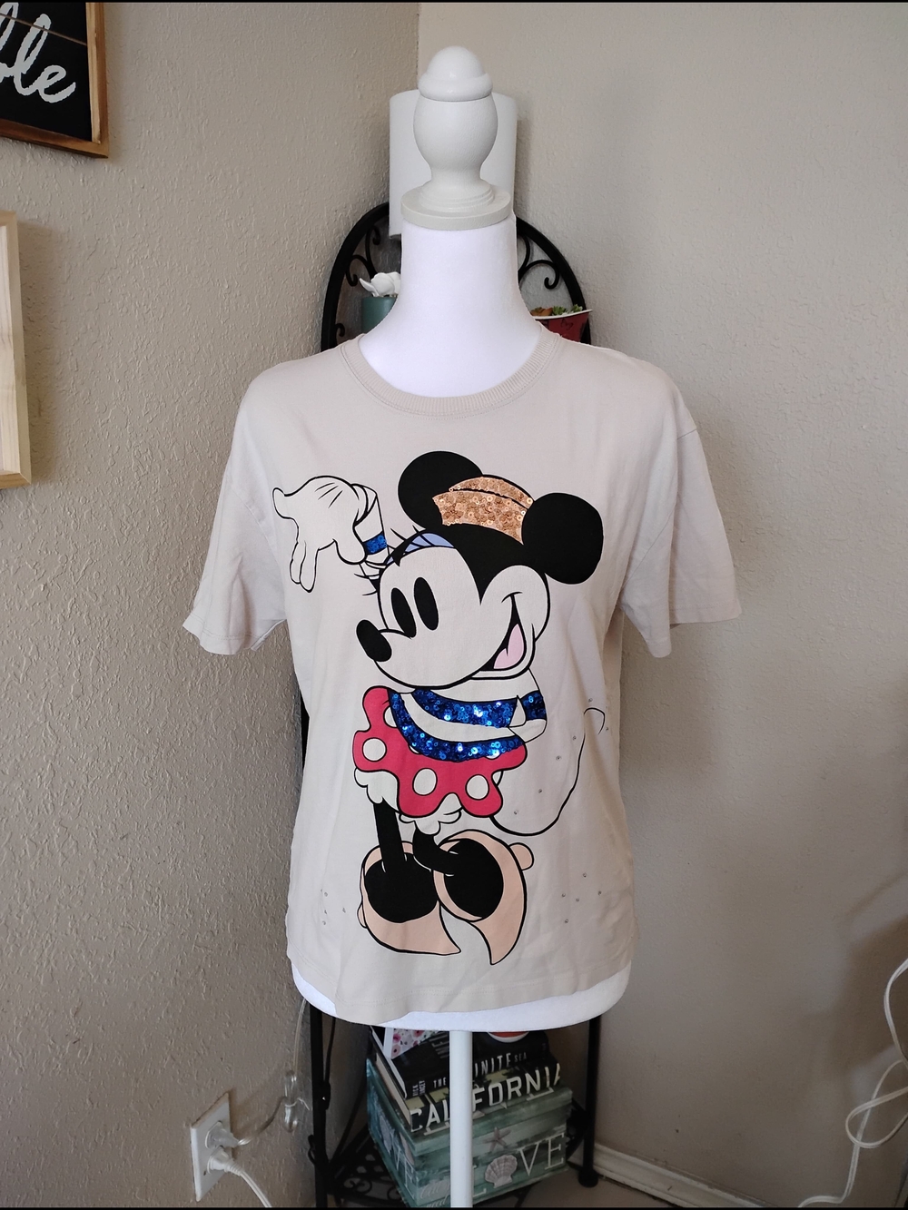 Zara Disney Beige Minnie Mouse Graphic Tee with Blue, Pink & Gold Accents